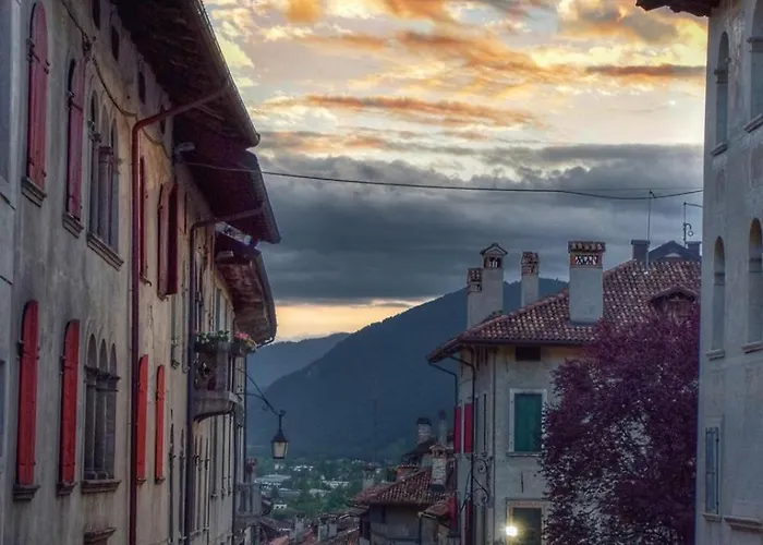 A Casa Di Checco Bed & Breakfast 4*