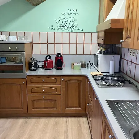 Alojamento de Acomodação e Pequeno-almoço A Casa Di Checco Feltre